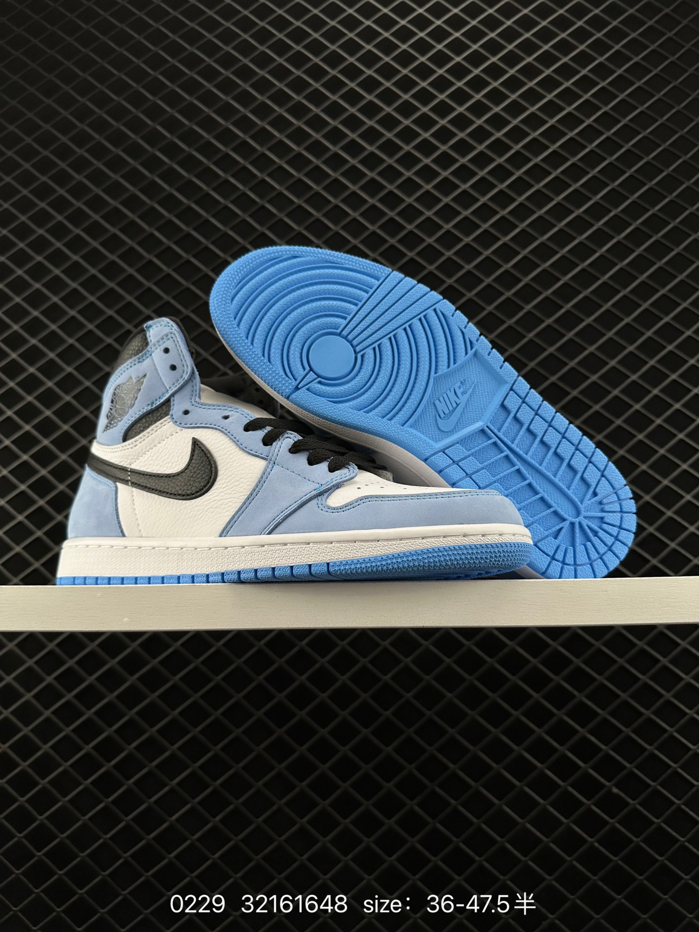Air Jordan 1 High “University Blue”